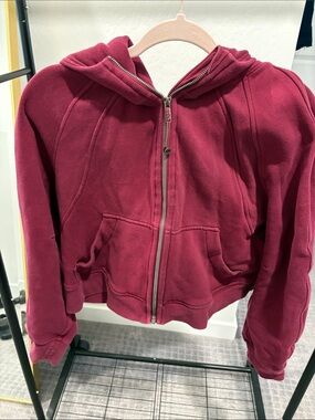 Lululemon Scuba Zip-Up Hoodie M/L in Deep Berry